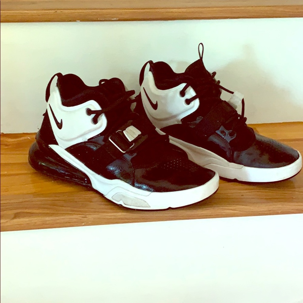 Used Nike sneakers